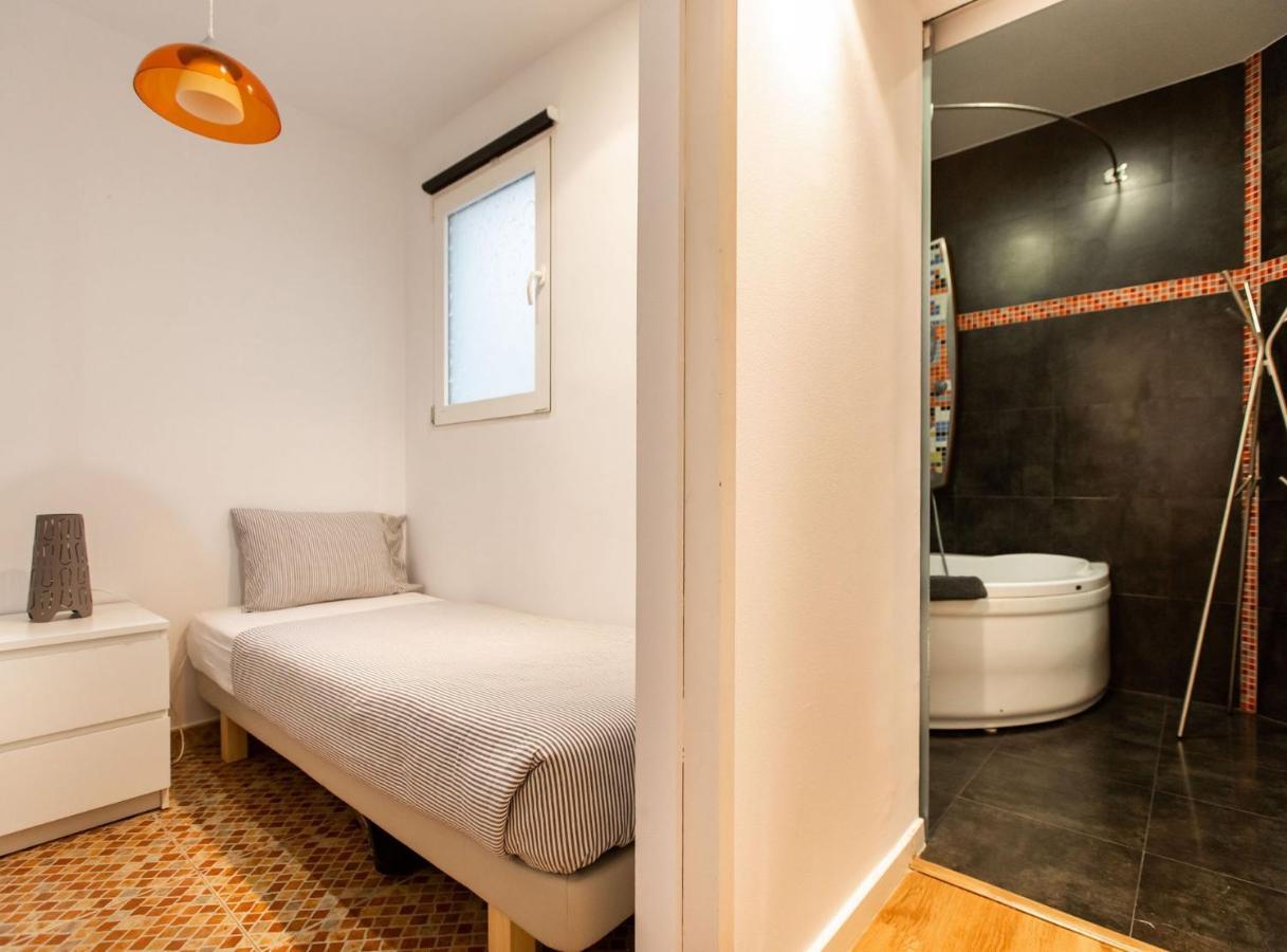 Apartment Tapioles - Lovely Tapioles Barcelona